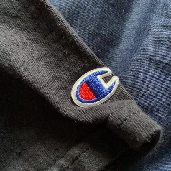 Champion T Shirt - Picture 4 of 4